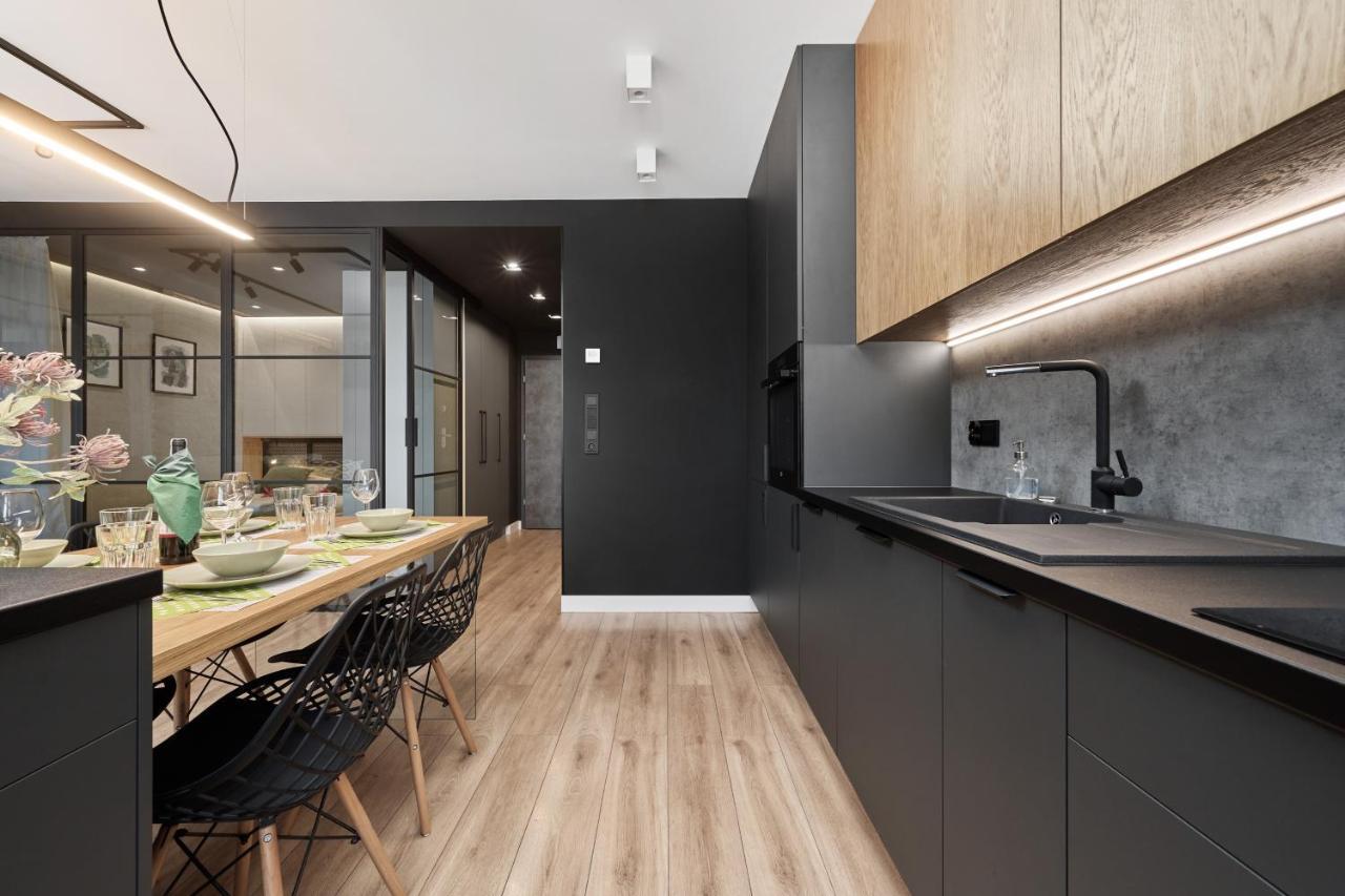 Lux Apartment Browary Wroclawskie By Noclegi Renters 외부 사진