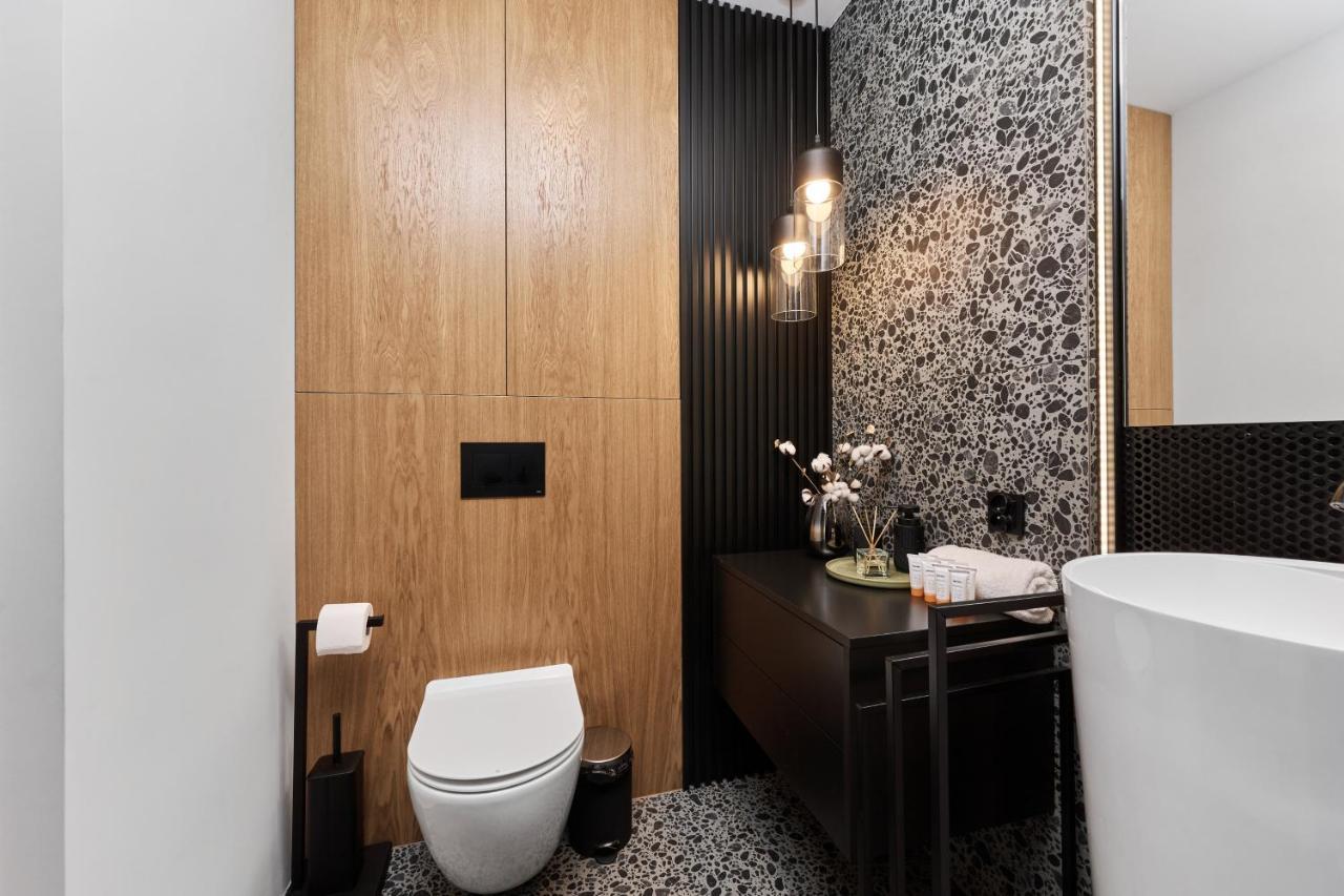 Lux Apartment Browary Wroclawskie By Noclegi Renters 외부 사진